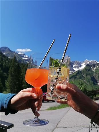 Drinks auf unserer Terrasse