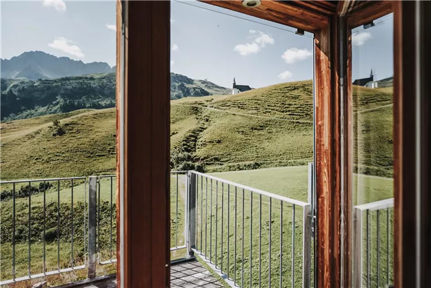 APARTMENT BALKON