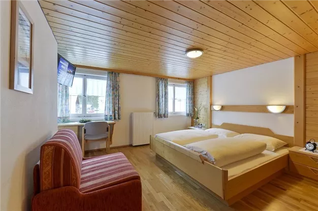 APP 2/ Schlafzimmer