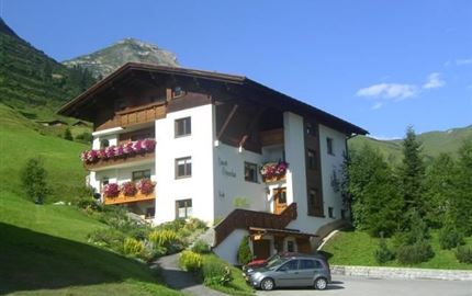 haus_theodul31_warth_am_arlberg