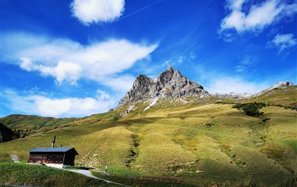 Hütte mit Widderstein