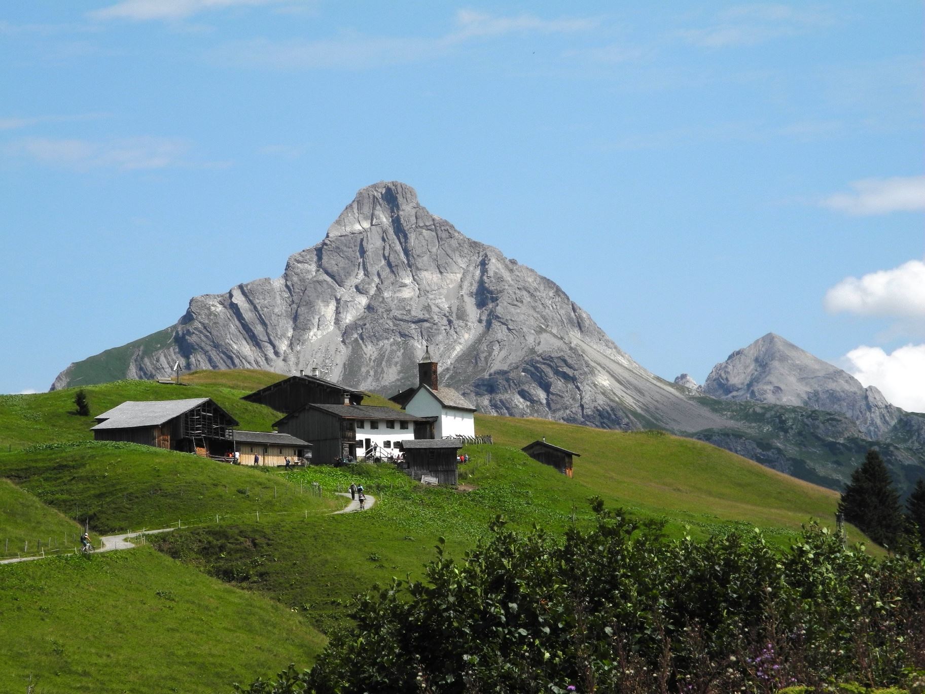 Warth | Vom Steffisalp-Express über Bürstegg zum Körbersee nach Schröcken/Nesslegg