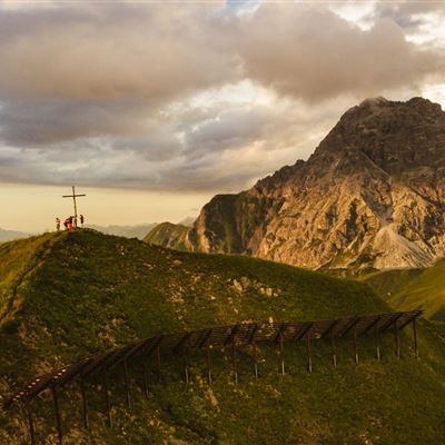 Höferspitze und im Hintergrund Heita