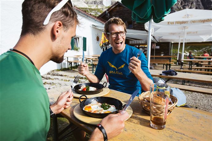 Verdiente Einkehr auf der Widdersteinhütte